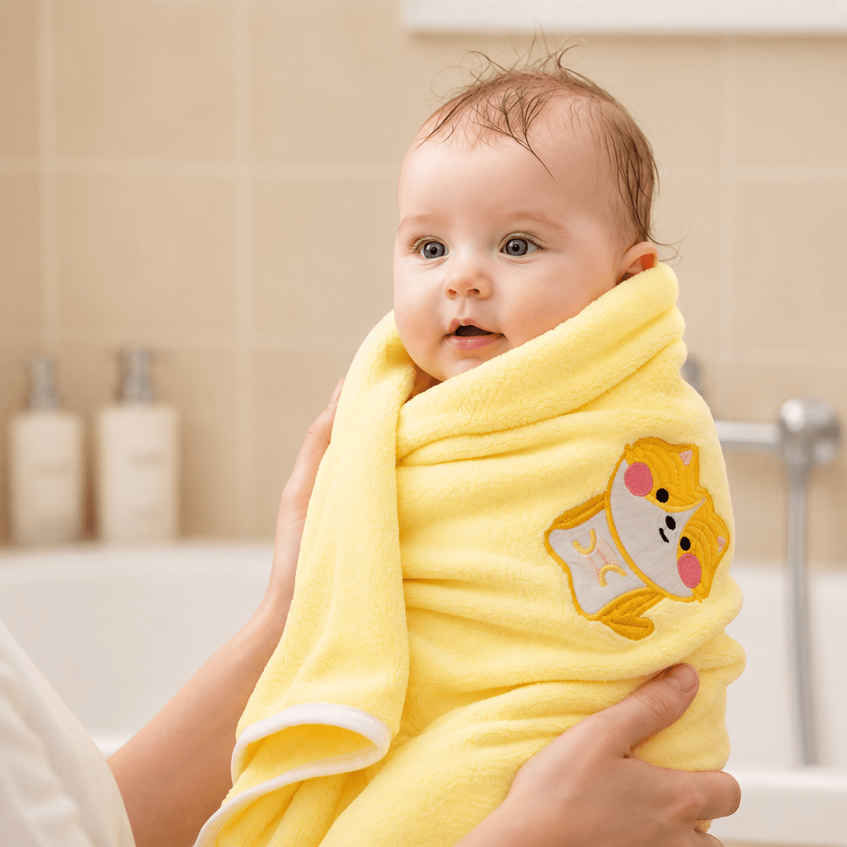 serviette de bain bebe poupi mignon